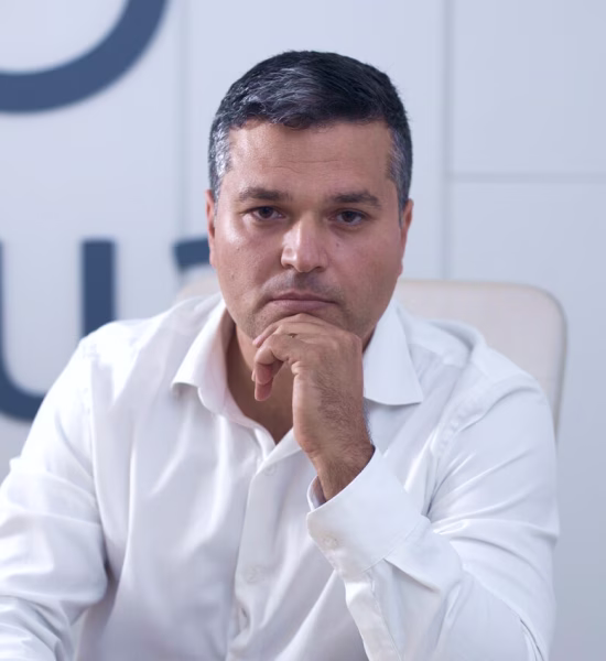 Adelson Júnior