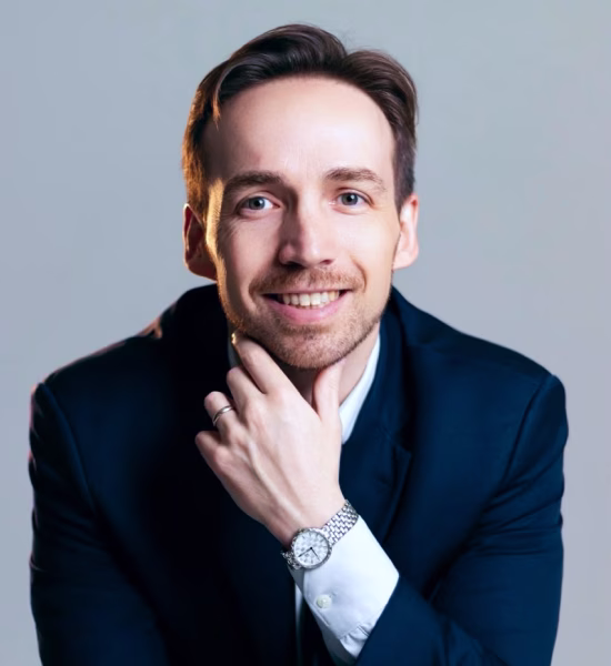 Dr. Diego Schadeck